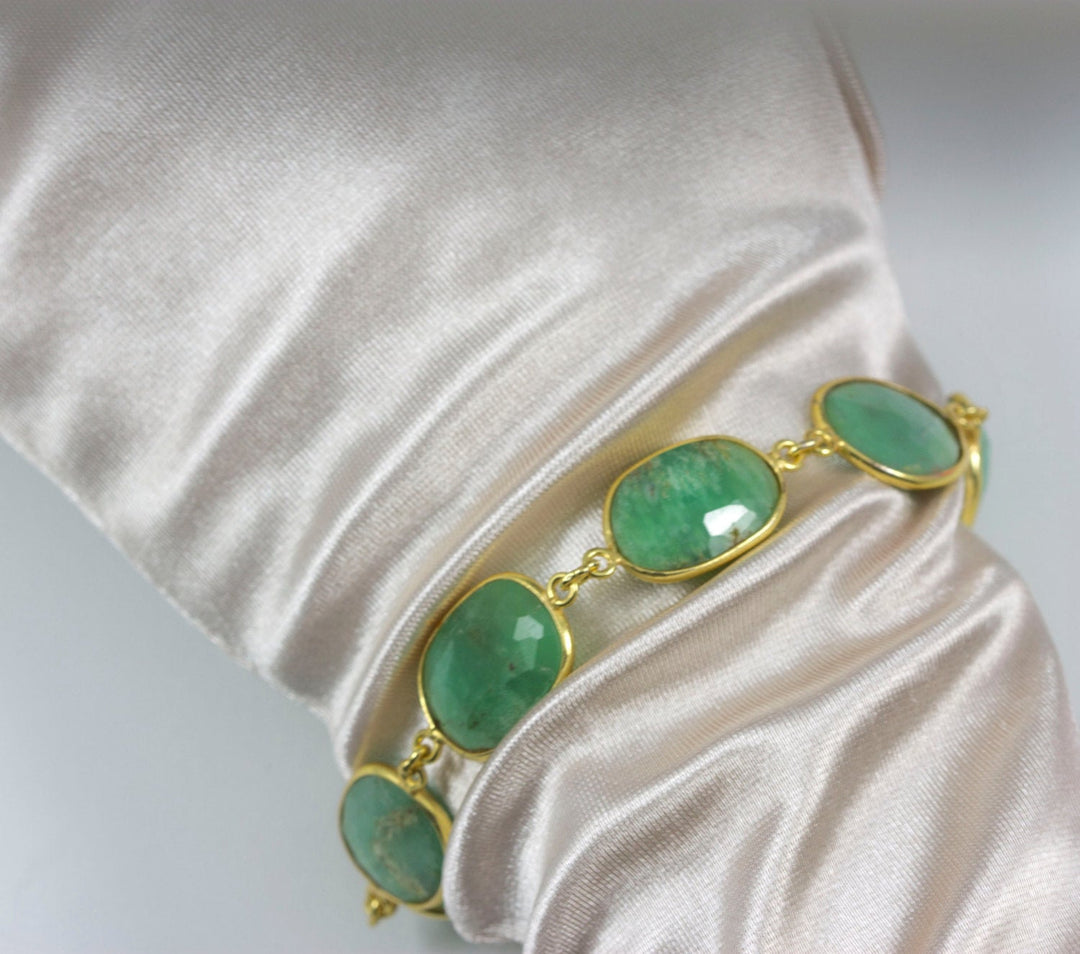 Chrysoprase Bracelet Green Chain Link Beaded 14k Gold Filled Adjustable 7 8 Inches Natural Soft Pale Green Colors simple Faceted Off Round