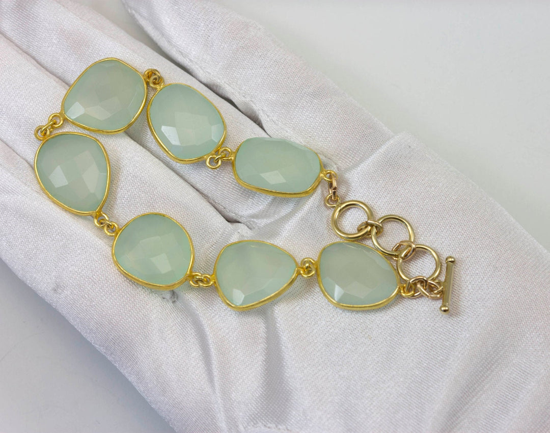 Chalcedony Bracelet Green Chain Link Beaded 14k Gold Filled Adjustable 7 8 Inches Natural Soft Pale Green Colors simple Faceted Off Round