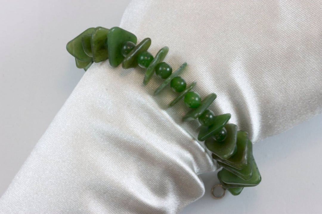 Jade Bracelet Green Nephrite Adjustable  7 7.5 Inches Inch Simple Everyday Stretch Easy Wear Natural Stones Triangle and Round Shaped