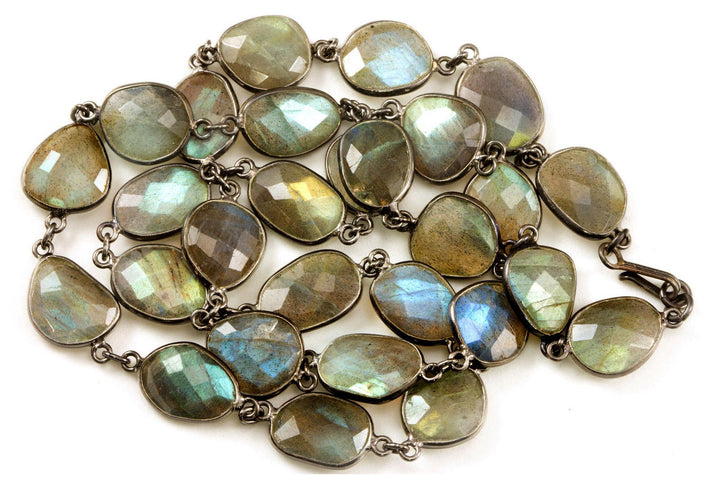 Labradorite Necklace Bezel Set Black Rhodium Plate Blue Flash Chain Link 24 Inch Natural Off Round Shapes Large Cut