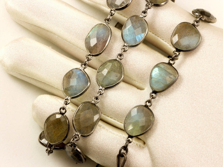 Labradorite Necklace Bezel Set Black Rhodium Plate Blue Flash Chain Link 24 Inch Natural Off Round Shapes Large Cut