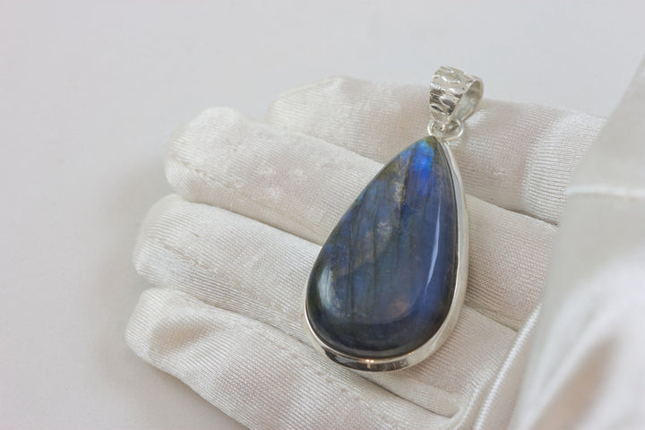 Labradorite Necklace Pendant  Sterling Silver Long Oval Teardrop Shaped Cabachon Large  AAA  Natural Blue Flash Clean Simple Design