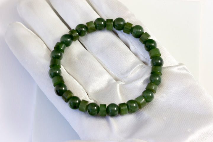Jade Bracelet Green Nephrite Adjustable 7 8 Inches Inch Simple Everyday Stretch Easy Wear Natural Stones Different Shapes Round  Teardrop